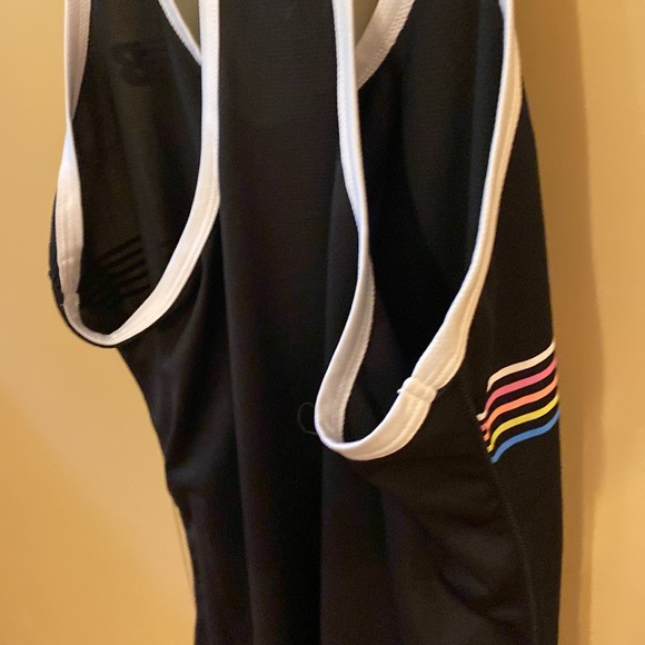 New Balance racer back tech tank top NWOT - Picture 7 of 7